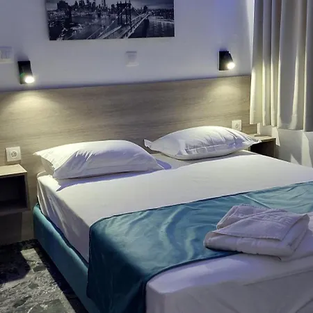 San Georgio Hotel Tsoútsouros