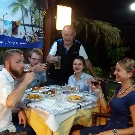 San Georgio Hotel Tsoútsouros